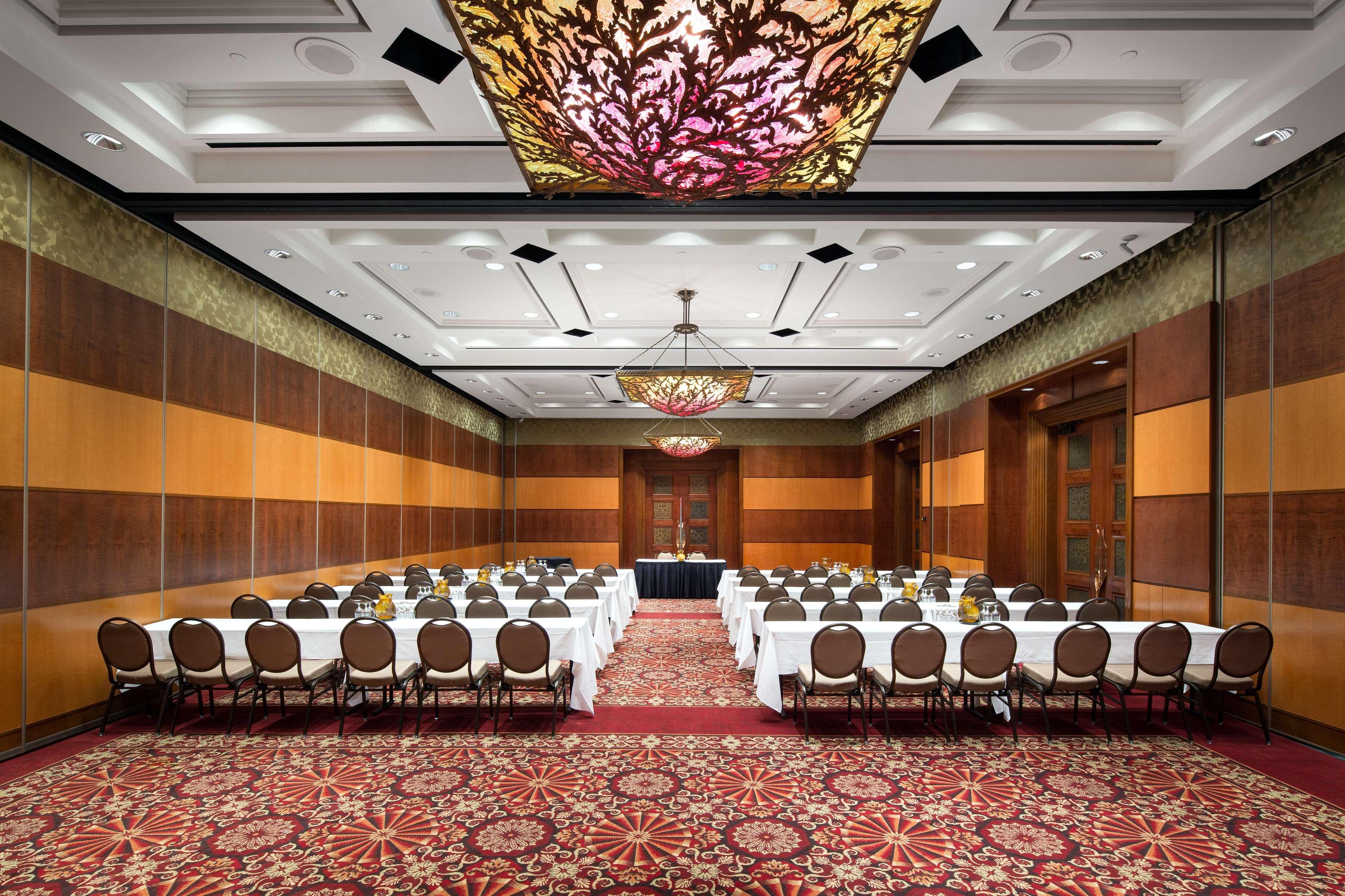 Hilton Lac-Leamy Гатино Экстерьер фото