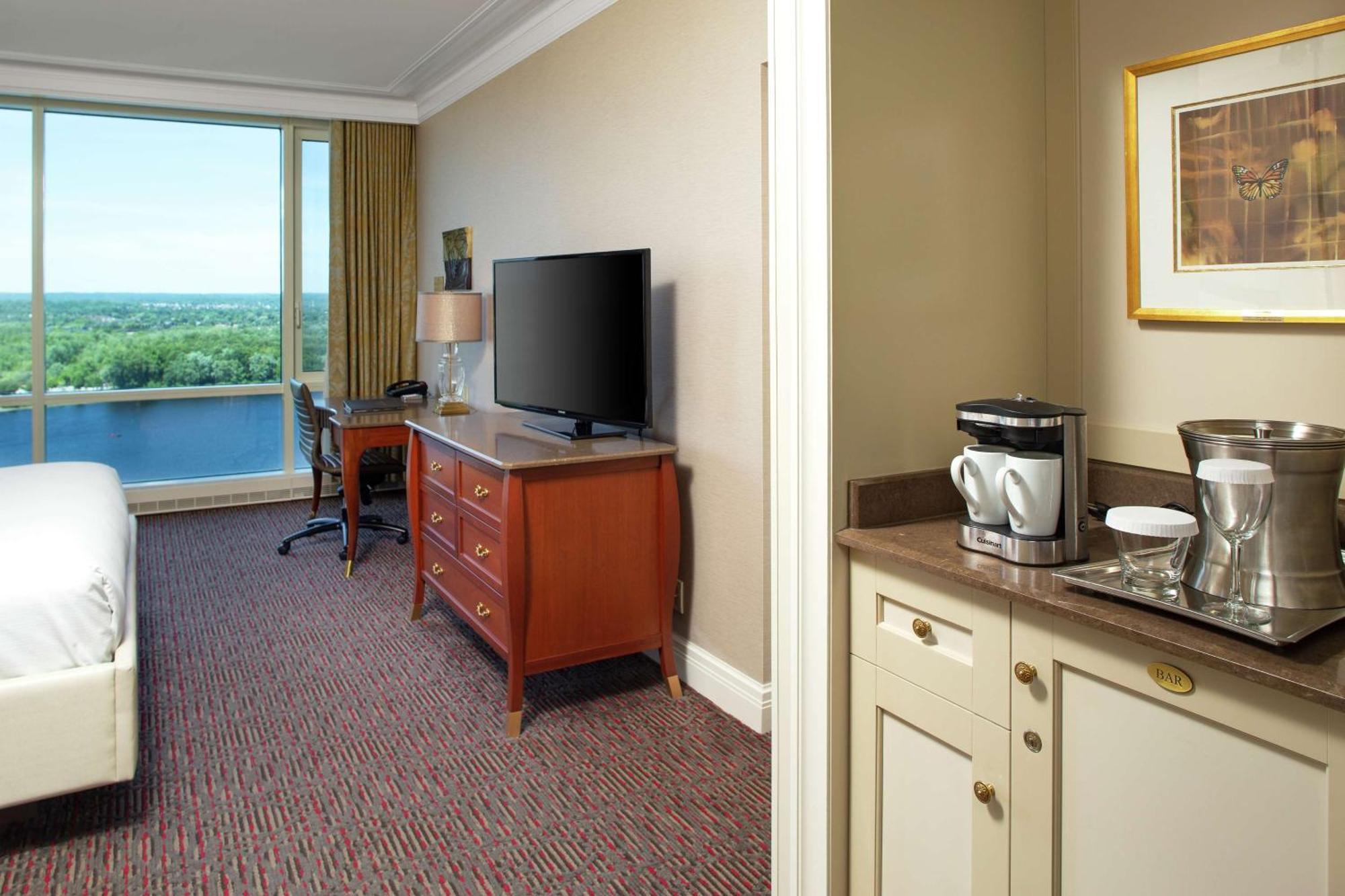 Hilton Lac-Leamy Гатино Экстерьер фото